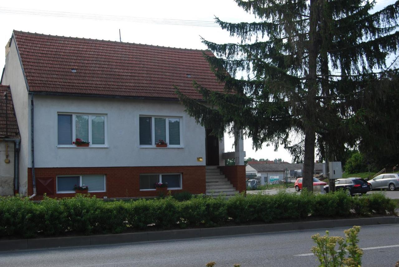 Penzion Na Rozcesti Svatoborice Exterior photo